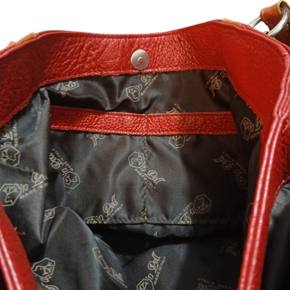 Valentina Italia Red Leather Shoulder Bag - Picture 9 of 12
